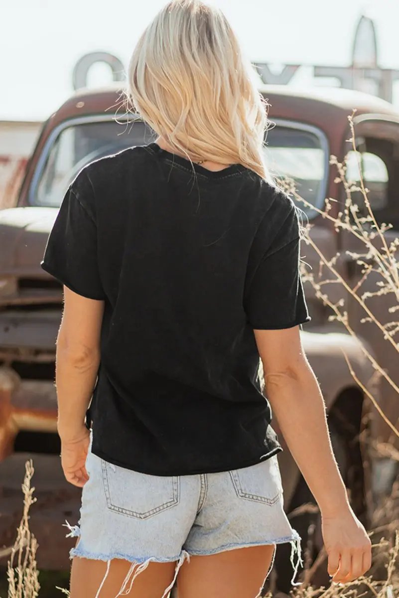 Black Western HOWDY Steer Head Print Side Slits T Shirt - Love Salve